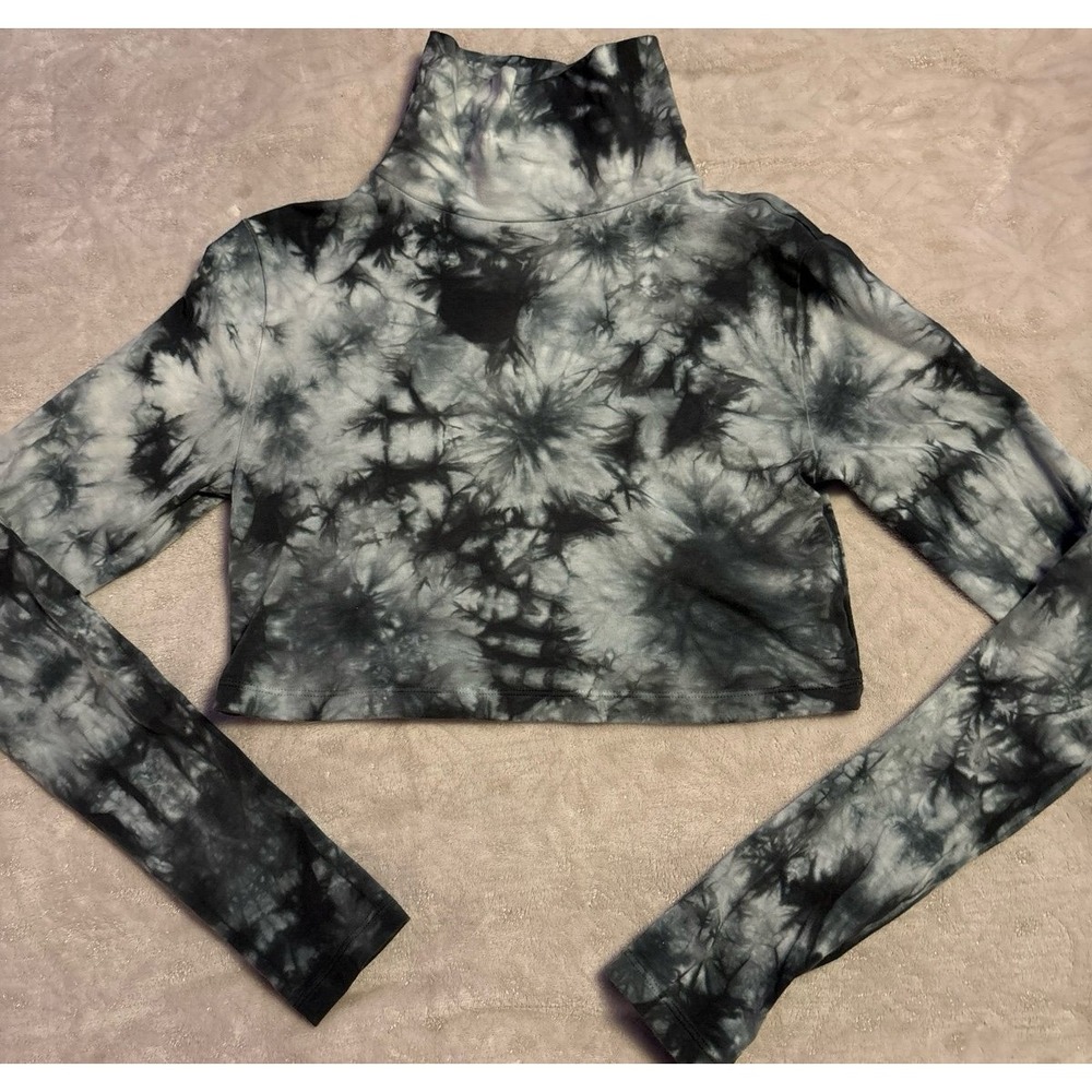 Victoria's‎ Secret PINK x Chloe x Halle Grey Tie Dye LS Crop Top, Medium